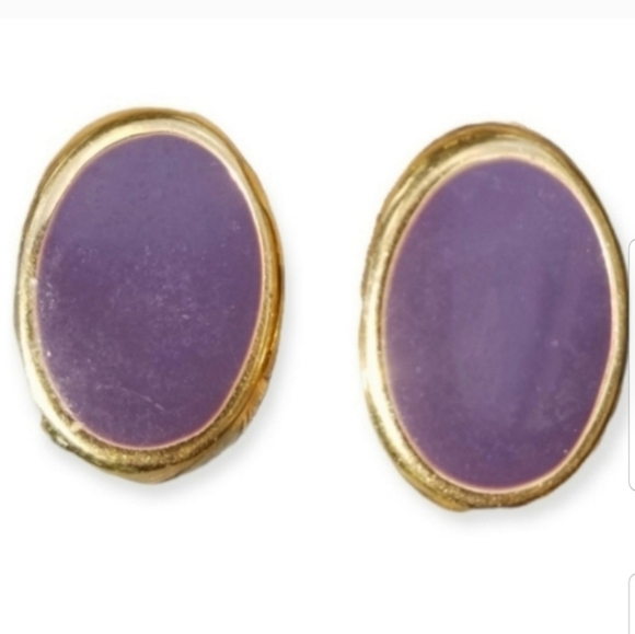 NAPIER 90S GOLDTONE & PURPLE STATEMENT EARRINGS - Picture 3 of 6